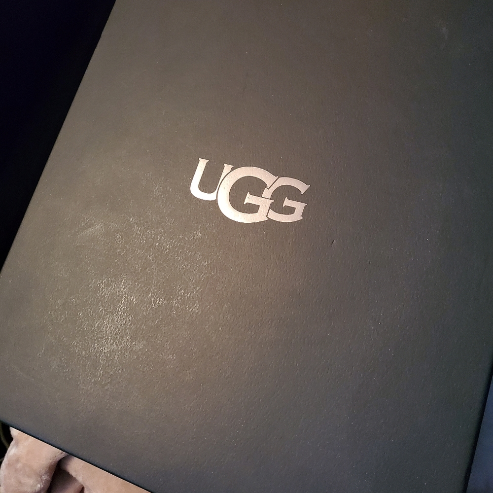 Ugg Berge Boot - image 7